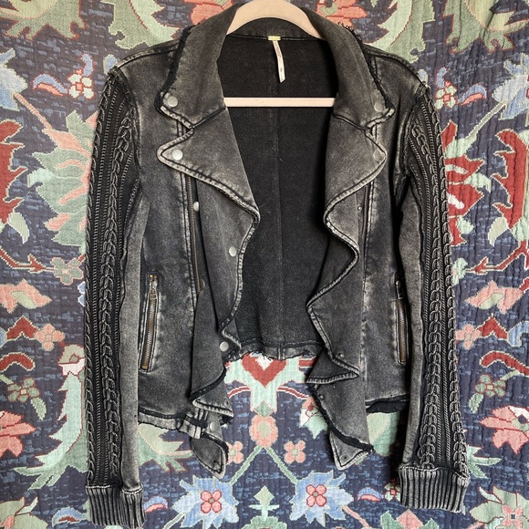 Free People Jackets & Blazers - Free People Weathered Cable Knit Moro Jacket 🥀